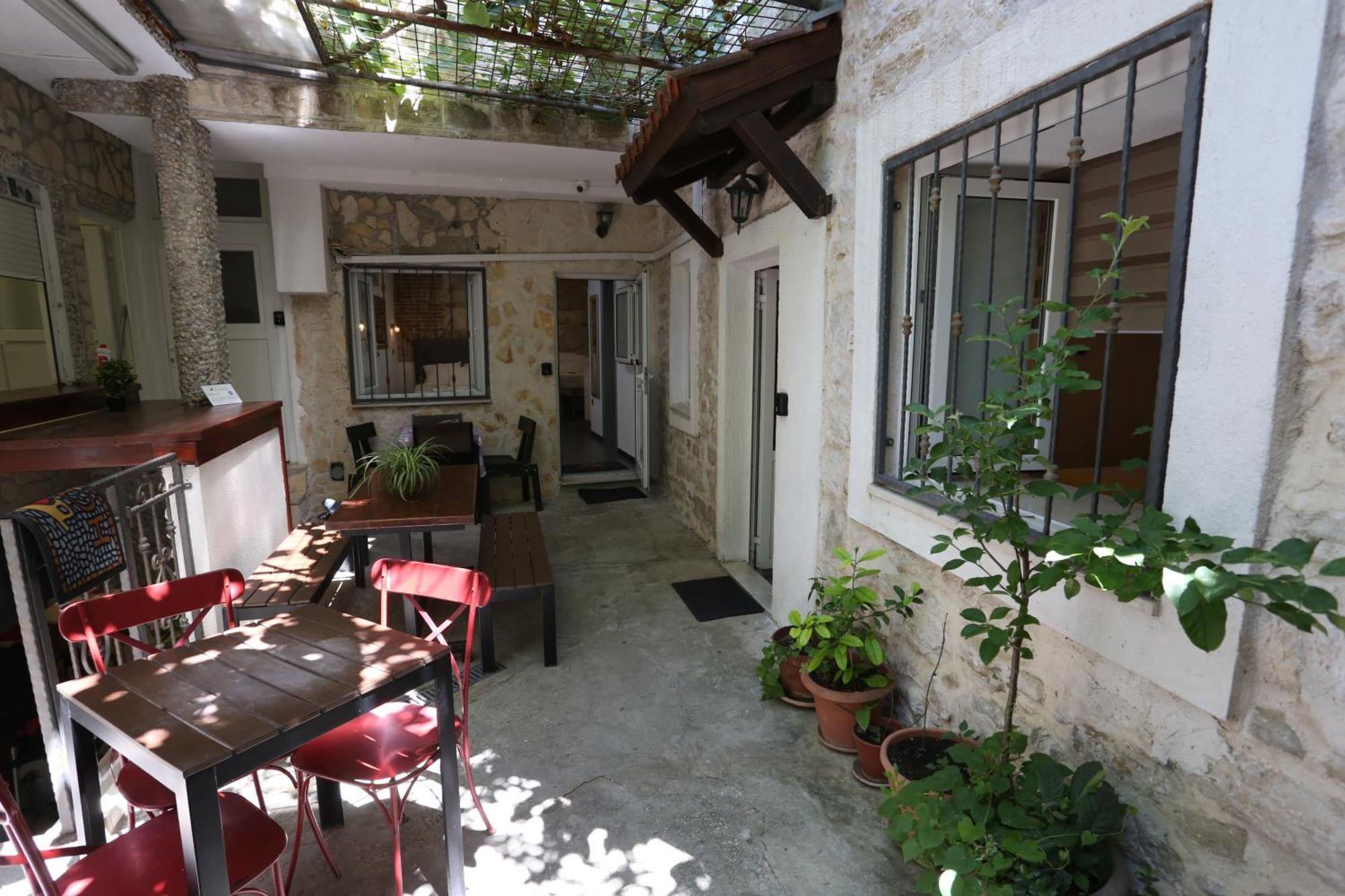 Nikolla Appartement